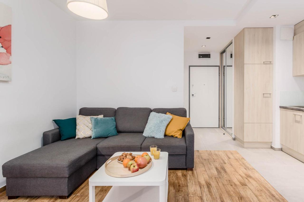 Chill Apartments Wola Center Varsovie Extérieur photo